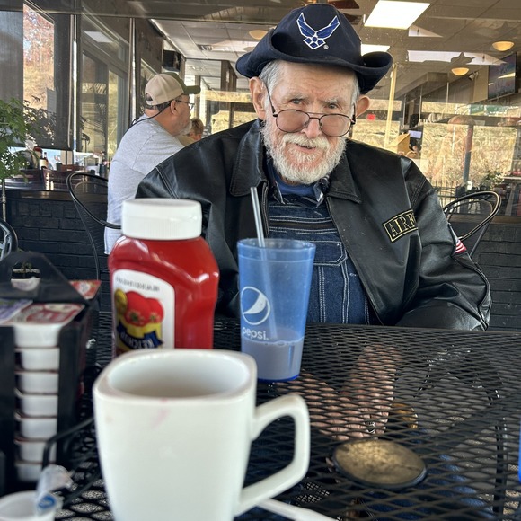 Meet your Posher, Robert - Picture 1 of 1